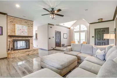 9928 Wandering Way Street, Benbrook, TX 76126 - Photo 15