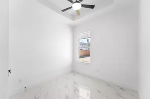 4107 Vineyard Dr, Dallas, TX 75212 - Photo 27