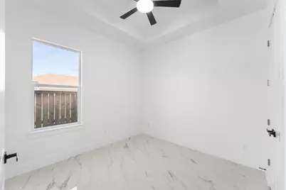 4107 Vineyard Drive, Dallas, TX 75212 - Photo 25