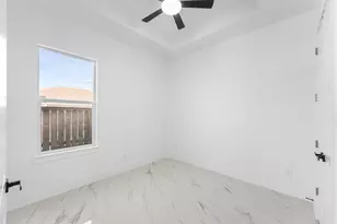 4107 Vineyard Dr, Dallas, TX 75212 - Photo 25