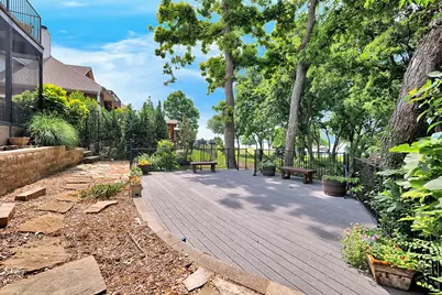 8810 Edgelake Trail, Rowlett, TX 75088 - Photo 5