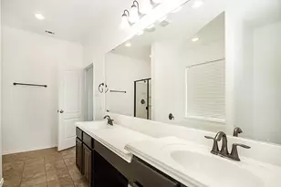 917 Swan Ridge Dr, Sherman, TX 75092 - Photo 13