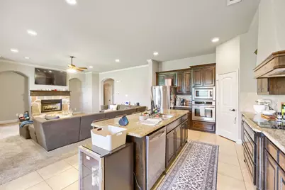 109 Mountain Vista Drive, Fort Worth, TX 76126 - Photo 9