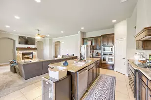 109 Mountain Vista Dr, Fort Worth, TX 76126 - Photo 9