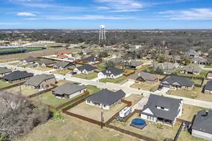 2202 Briarwood Dr, Bridgeport, TX 76426 - Photo 39
