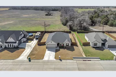 2202 Briarwood Drive, Bridgeport, TX 76426 - Photo 35