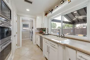 1911 White Rose Ln, Carrollton, TX 75007 - Photo 19