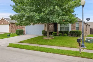 8908 King Ranch Dr, Cross Roads, TX 76227 - Photo 3