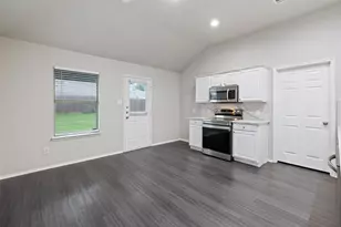 8908 King Ranch Dr, Cross Roads, TX 76227 - Photo 15