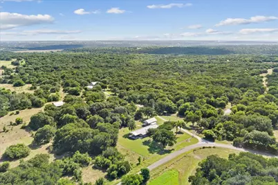 720 Cr 312, McGregor, TX 76657 - Photo 23