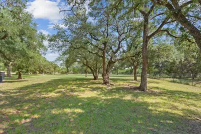 720 Cr 312, McGregor, TX 76657 - Photo 5