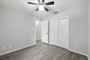 602 Valleyridge Ct, Decatur, TX 76234 - Photo 17