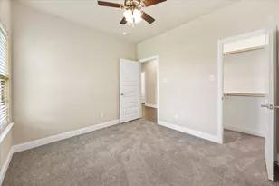 1916 Town Creek Cir, Weatherford, TX 76086 - Photo 19