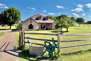 3220 Skinner Rd, Midlothian, TX 76065 - Photo 3