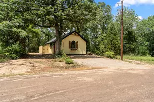 14010 Doc Holiday Dr, Log Cabin, TX 75124 - Photo 3