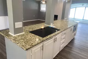 821 Arrowhead Dr, Garland, TX 75043 - Photo 5