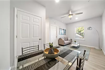 808 Sealy Street #B, Galveston, TX 77550 - Photo 13
