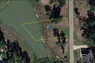 712 Clubview Dr, Mabank, TX 75143 - Photo 1