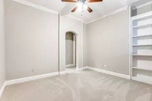 1402 Hampton Rd, Grapevine, TX 76051 - Photo 7
