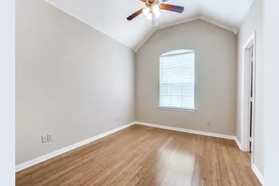 1402 Hampton Road, Grapevine, TX 76051 - Photo 11