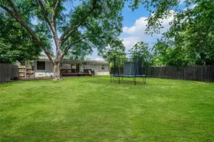 10846 Sharondale Dr, Dallas, TX 75228 - Photo 31