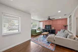 10846 Sharondale Dr, Dallas, TX 75228 - Photo 5