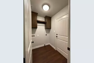 700 E Walcott Street, Pilot Point, TX 76258 - Photo 19