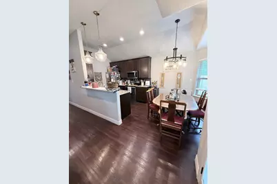 700 E Walcott Street, Pilot Point, TX 76258 - Photo 7