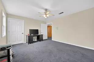 104 Bow Creek Cir, Red Oak, TX 75154 - Photo 11
