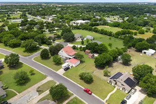 104 Bow Creek Cir, Red Oak, TX 75154 - Photo 21