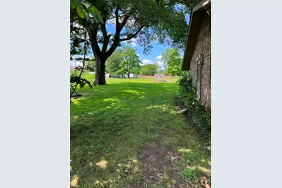 304 Sunset Street, Roxton, TX 75477 - Photo 27