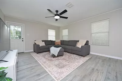 6701 Waterhill Lane, Fort Worth, TX 76179 - Photo 19