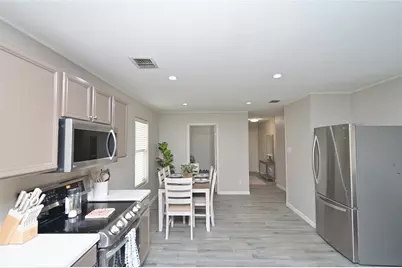 6701 Waterhill Lane, Fort Worth, TX 76179 - Photo 11