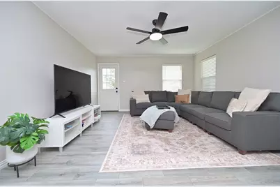 6701 Waterhill Lane, Fort Worth, TX 76179 - Photo 17