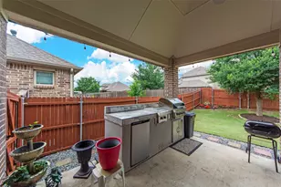 1301 Baynes Dr, McKinney, TX 75071 - Photo 33