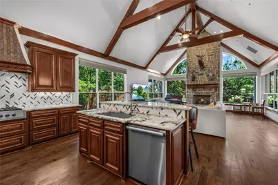 7205 Vanguard Court, Colleyville, TX 76034 - Photo 17