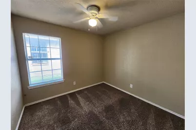 1429 E Robert Street, Fort Worth, TX 76104 - Photo 13