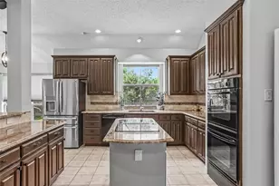 6891 High Country Dr, Fort Worth, TX 76132 - Photo 9