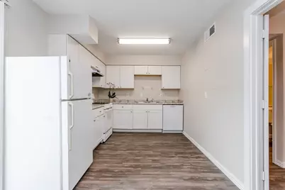 9808 Valley Meadow Place, Dallas, TX 75220 - Photo 15