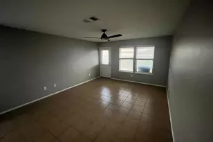 1229 Pine Forest Dr, Princeton, TX 75407 - Photo 3
