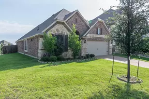 313 Wyndale Ct, Lewisville, TX 75056 - Photo 1