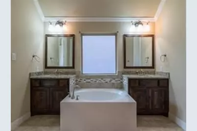 313 Wyndale Court, Lewisville, TX 75056 - Photo 19