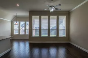 313 Wyndale Ct, Lewisville, TX 75056 - Photo 3