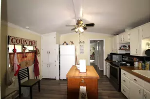 1967 Hopson Dr, Athens, TX 75752 - Photo 13