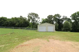 1967 Hopson Dr, Athens, TX 75752 - Photo 7