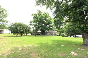 1967 Hopson Dr, Athens, TX 75752 - Photo 1