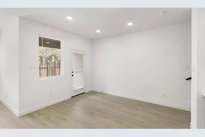 6918 Mission Tejas Drive, Dallas, TX 75228 - Photo 9
