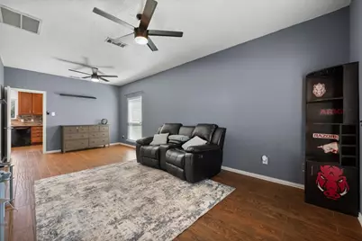 4111 Highgrove Drive, Arlington, TX 76001 - Photo 11