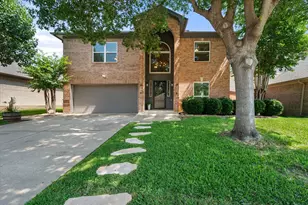4111 Highgrove Dr, Arlington, TX 76001 - Photo 3