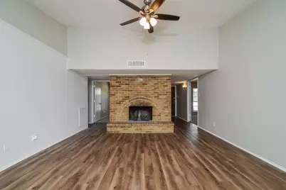 5702 Magnolia Lane, Rowlett, TX 75089 - Photo 3